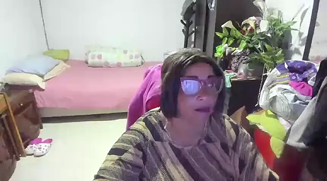 Mrs mommy  online show from January 2025 04:50:02 PM