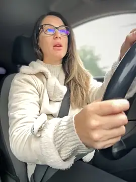 HotXMom online show from October 2025 06:02:02 AM