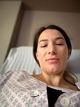 HotXMom online show from October 2025 05:40:01 AM