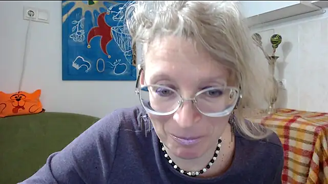 Snapshot of Zosya1111 chatting on January 2025 03:44:01 PM Zosya1111 online show from January 2025 03:44:01 PM