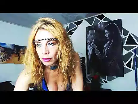 Kyza Ryan online show from December 2024 10:45:01 PM