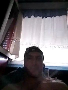 Snapshot of EmeEme11 chatting on January 2025 10:12:02 AM EmeEme11 online show from January 2025 10:12:02 AM