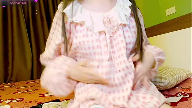 Snapshot of Embez-Damdang chatting on March 2025 09:59:01 PM Embez-Damdang online show from March 2025 09:59:01 PM