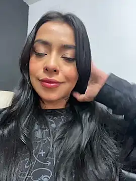 Snapshot of foxxy_nasty chatting on September 2025 04:34:01 PM foxxy nasty online show from September 2025 04:34:01 PM