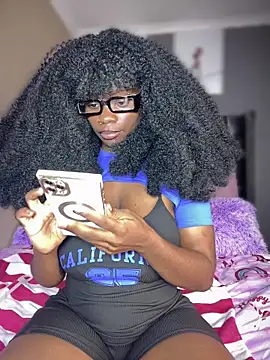 Snapshot of Candy-Heart chatting on November 2025 09:59:01 PM Candy-Heart online show from November 2025 09:59:01 PM