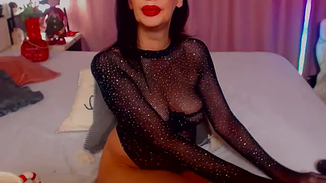 Snapshot of shannon4u chatting on December 2024 10:50:01 PM shannon4u online show from December 2024 10:50:01 PM