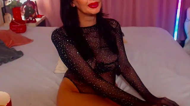 Snapshot of shannon4u chatting on December 2024 01:57:02 AM shannon4u online show from December 2024 01:57:02 AM