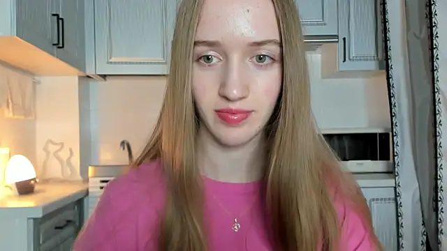 Snapshot of leslie_my_lovee chatting on October 2025 08:20:01 PM leslie my lovee online show from October 2025 08:20:01 PM