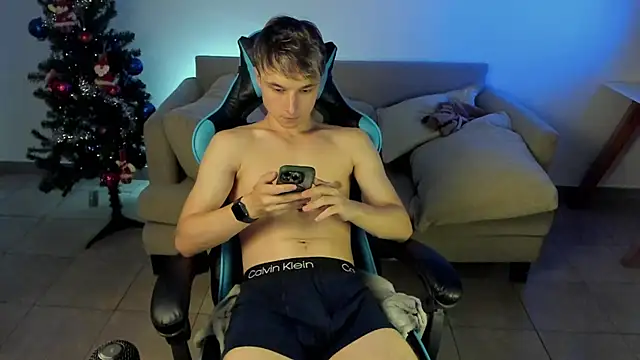 marcusmit online show from December 2024 12:19:01 AM