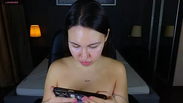GIGI BENNET online show from December 2024 08:23:02 AM