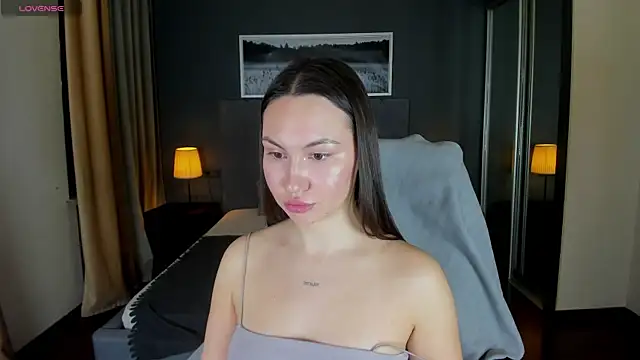 GIGI BENNET online show from January 2025 05:51:01 AM