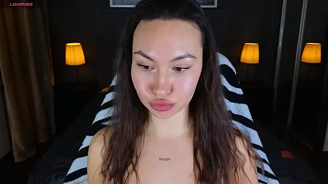 GIGI BENNET online show from January 2025 08:51:01 AM