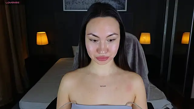 GIGI BENNET online show from January 2025 09:05:01 AM