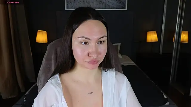 GIGI BENNET online show from February 2025 09:21:02 AM