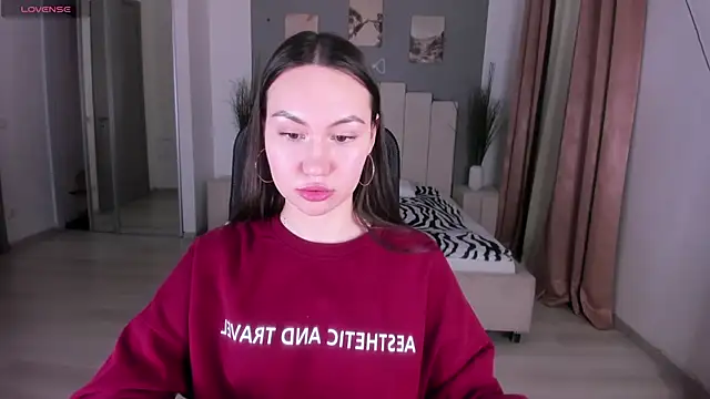 GIGI BENNET online show from February 2025 06:21:02 PM