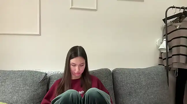 GIGI BENNET online show from March 2025 08:54:02 AM