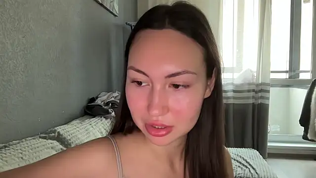 GIGI BENNET online show from September 2025 05:06:02 AM