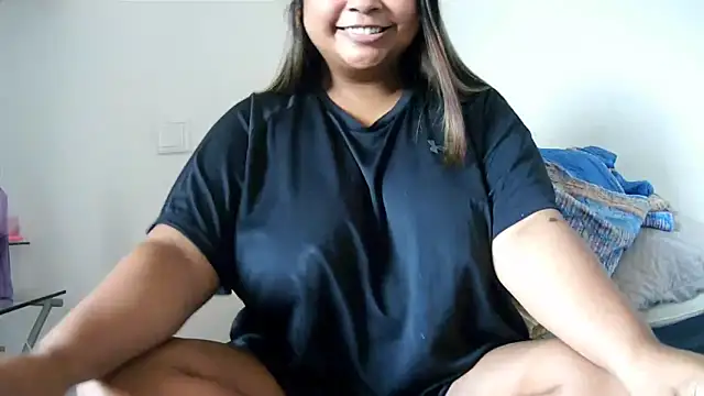 Snapshot of ArisaGonzalez chatting on October 2025 03:55:02 PM ArisaGonzalez online show from October 2025 03:55:02 PM