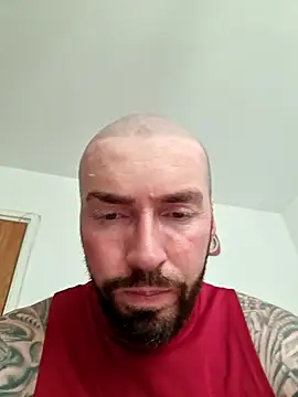 Snapshot of AronGrant chatting on March 2025 01:30:02 PM AronGrant online show from March 2025 01:30:02 PM