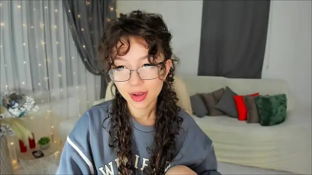 AgnieszkaBanana online show from February 2025 04:06:01 AM