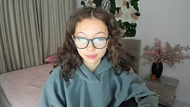 AgnieszkaBanana online show from March 2025 04:10:01 AM