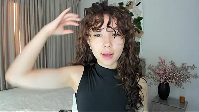 AgnieszkaBanana online show from March 2025 04:06:02 AM