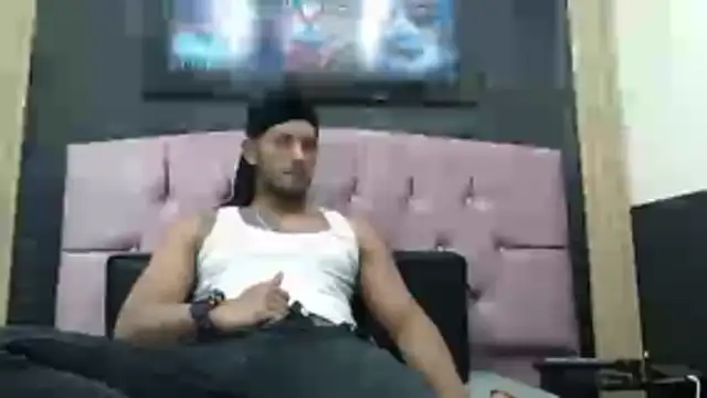 Snapshot of Chris_Dick23 chatting on November 2025 05:41:02 AM Chris Dick23 online show from November 2025 05:41:02 AM