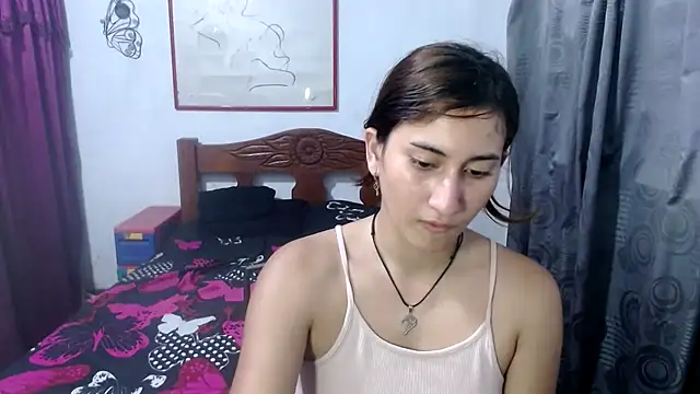 Snapshot of LadyMilk003 chatting on November 2025 06:20:02 PM LadyMilk003 online show from November 2025 06:20:02 PM