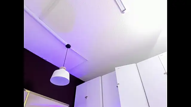 Snapshot of April_bowie chatting on October 2025 11:17:01 AM April bowie online show from October 2025 11:17:01 AM