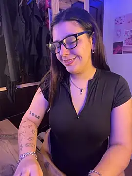 agoosvokk online show from October 2025 01:22:01 AM