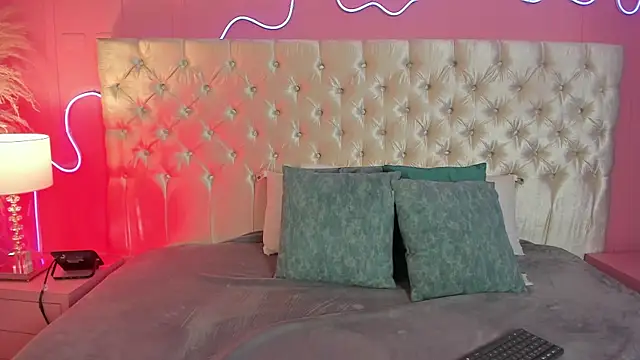 Ely Maldox online show from September 2025 12:18:02 PM