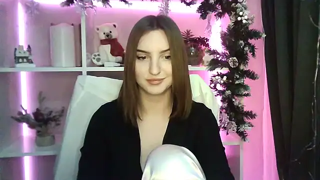 X Alisa online show from December 2024 07:53:02 PM