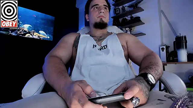 kingbear777 online show from September 2025 05:02:02 AM