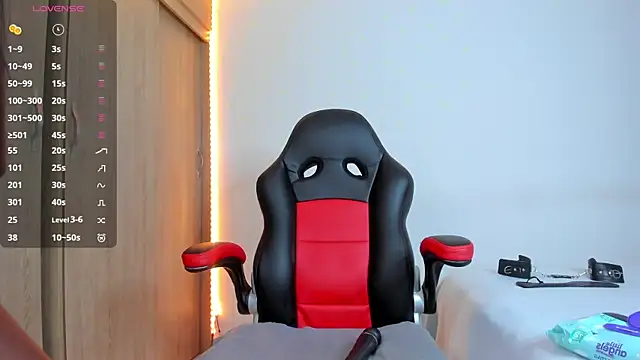 Snapshot of barbiee_ebony chatting on November 2025 05:01:02 AM barbiee ebony online show from November 2025 05:01:02 AM