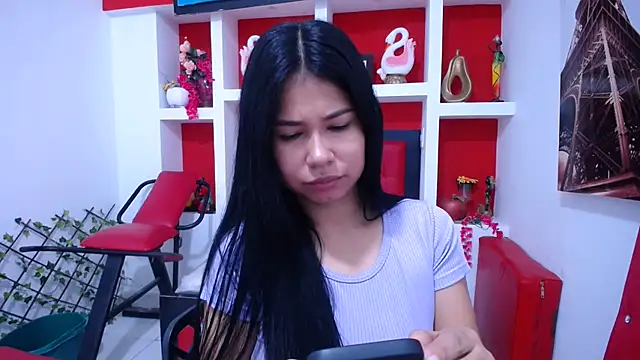 Snapshot of Letty_Plugxo chatting on October 2025 12:19:02 PM Letty Plugxo online show from October 2025 12:19:02 PM