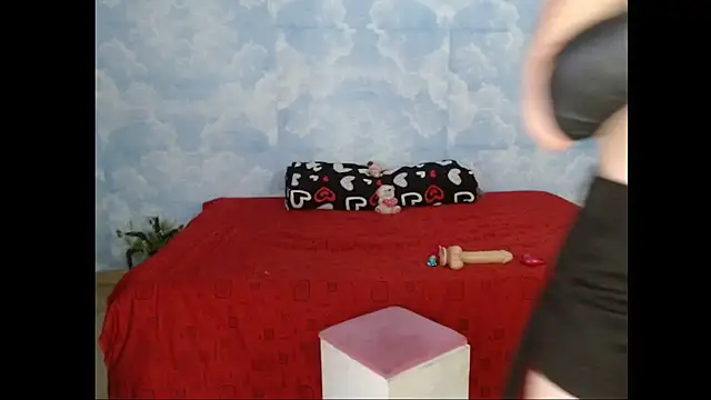 Snapshot of Valerii_Gil chatting on December 2025 10:05:01 PM Valerii Gil online show from December 2025 10:05:01 PM