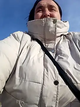 Snapshot of Liluboobs chatting on March 2025 01:50:02 PM Liluboobs online show from March 2025 01:50:02 PM