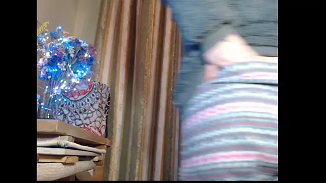 Snapshot of amorelara chatting on October 2025 04:40:01 AM amorelara online show from October 2025 04:40:01 AM