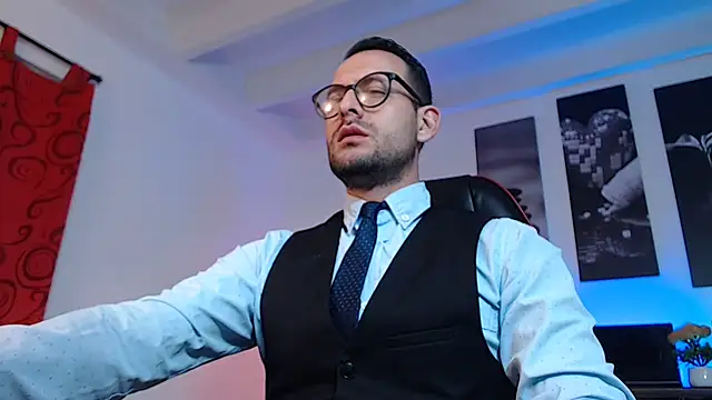 Jerry hot1 online show from December 2024 12:12:01 PM