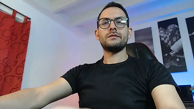 Jerry hot1 online show from December 2024 02:05:02 PM