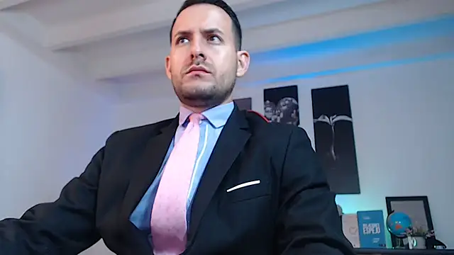 Jerry hot1 online show from February 2025 12:04:02 PM