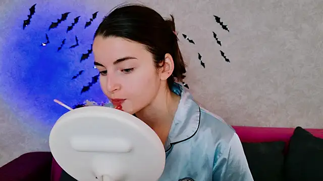 Miss Arwen online show from October 2025 03:40:01 AM