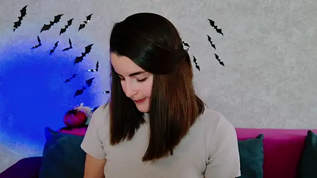 Miss Arwen online show from October 2025 03:07:01 AM