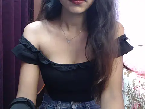Angel kiyara online show from September 2025 06:20:01 PM