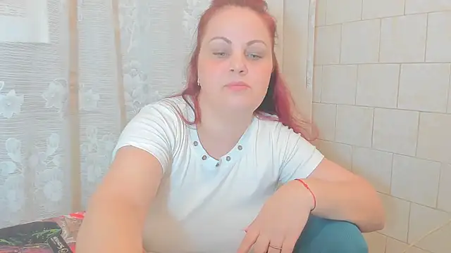 Snapshot of Adelamilfsex chatting on December 2024 07:33:01 PM Adelamilfsex online show from December 2024 07:33:01 PM