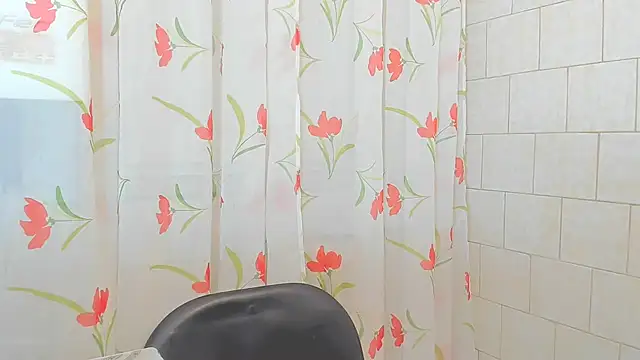 Snapshot of Adelamilfsex chatting on March 2025 09:37:01 PM Adelamilfsex online show from March 2025 09:37:01 PM