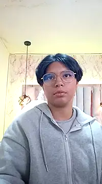 Snapshot of Emmapark_ chatting on March 2025 11:50:01 AM Emmapark online show from March 2025 11:50:01 AM