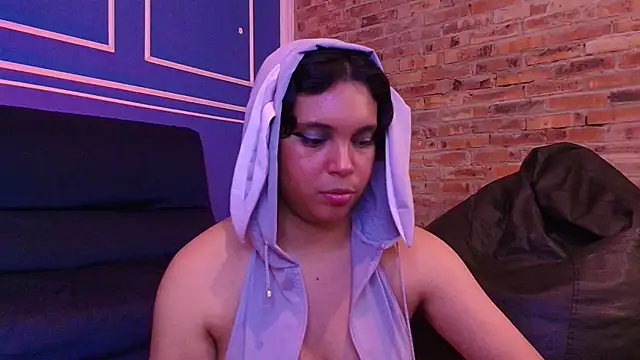 Snapshot of Emmapark_ chatting on December 2025 06:37:02 PM Emmapark online show from December 2025 06:37:02 PM