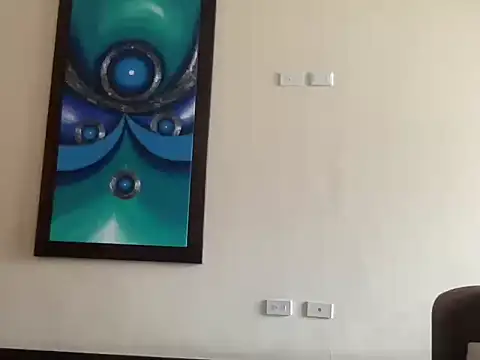 Snapshot of littlelatinhunter chatting on October 2025 12:19:01 PM littlelatinhunter online show from October 2025 12:19:01 PM