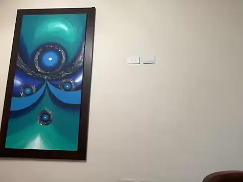 Snapshot of littlelatinhunter chatting on November 2025 11:20:02 AM littlelatinhunter online show from November 2025 11:20:02 AM